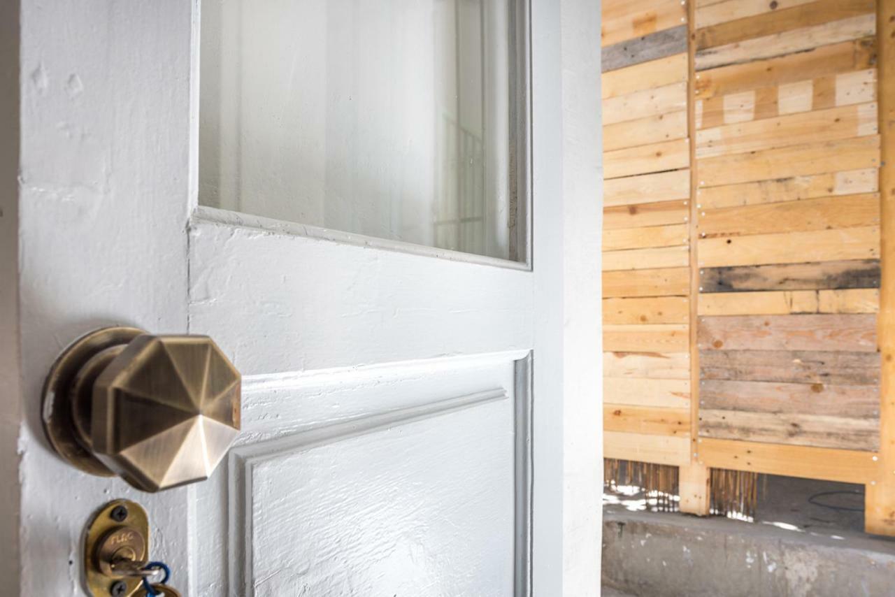 Grey Matter Apartment Athens Exterior photo