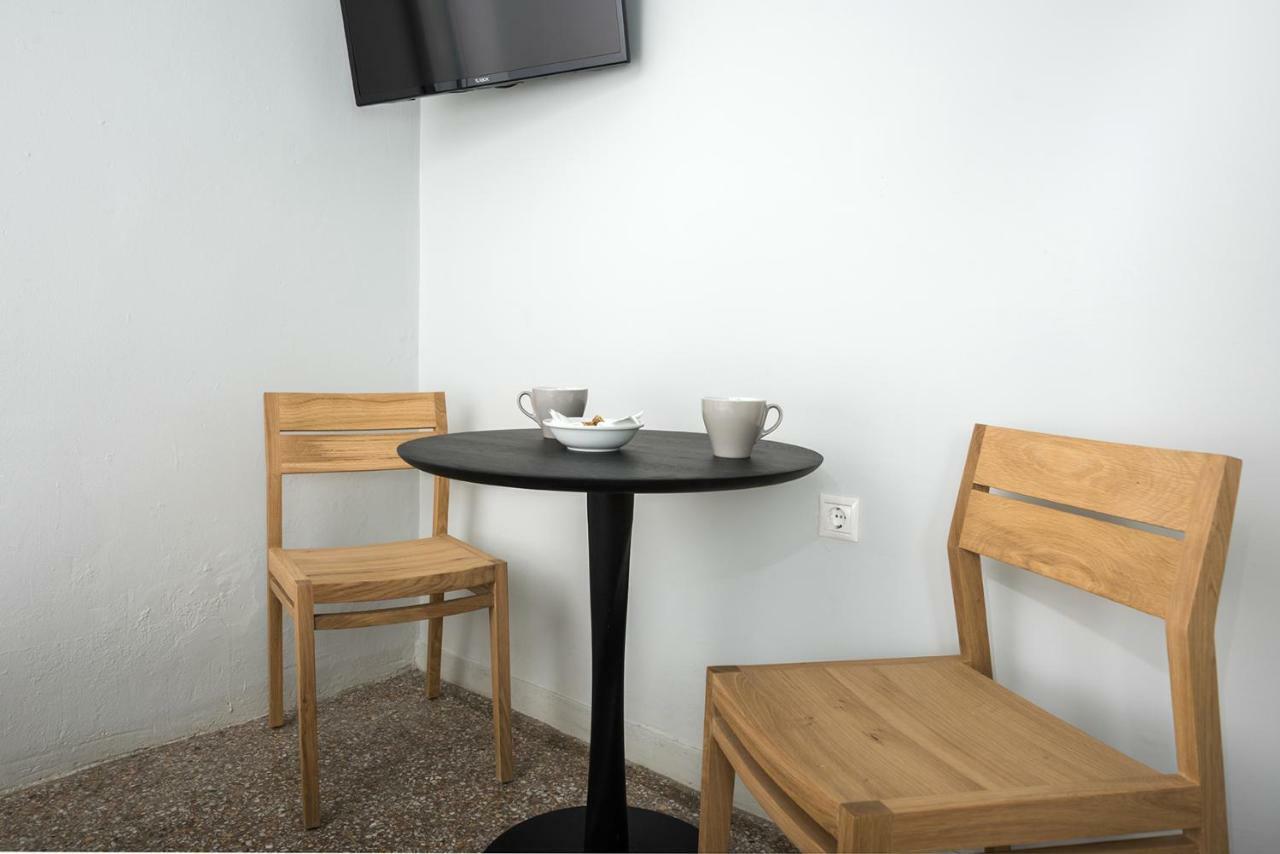 Grey Matter Apartment Athens Exterior photo